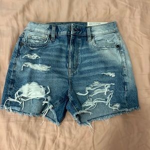 NWT American Eagle Jean Shorts